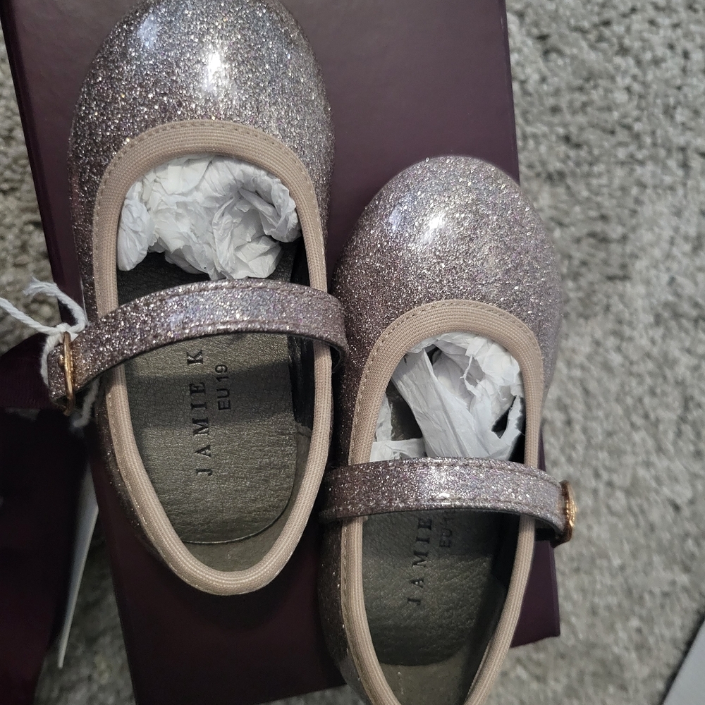 Jamie kay baby girl shoes size 4